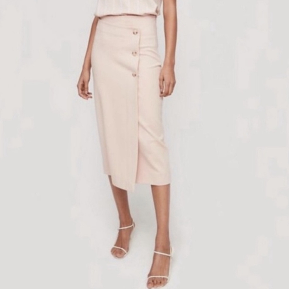 Aritzia Babaton Billy Skirt Size 4 Soft Pink